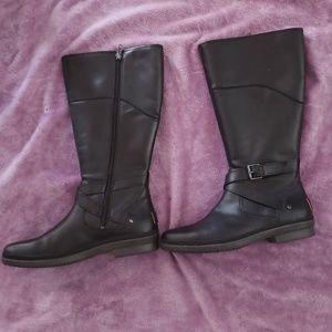 Tall fur lined UGG boots